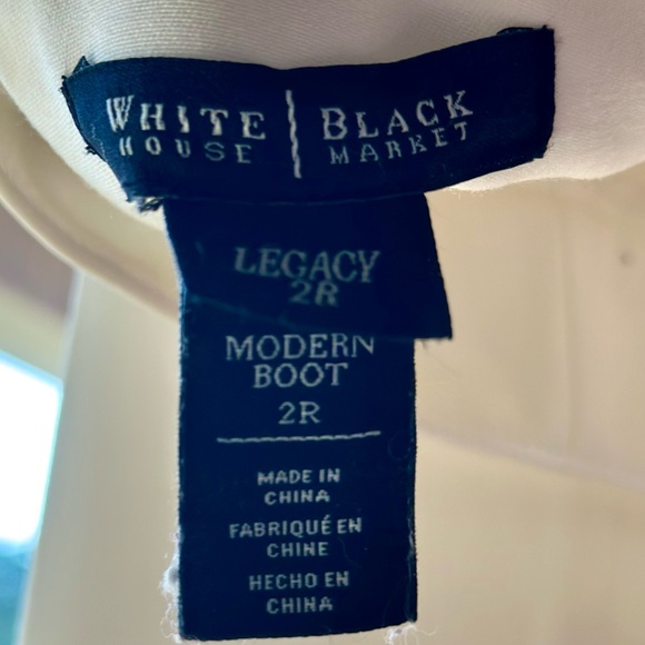 White House Black Market Legacy Modern Boot Cut Ivory Pants - Picture 4 of 4